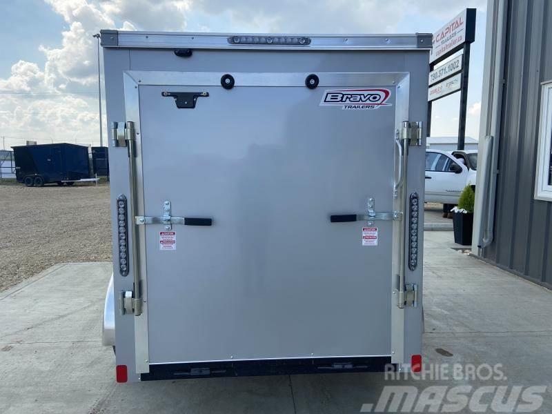  5FT x 8FT V-Nose Enclosed Cargo Trailer Ramp Door  Gesloten opbouw trailers