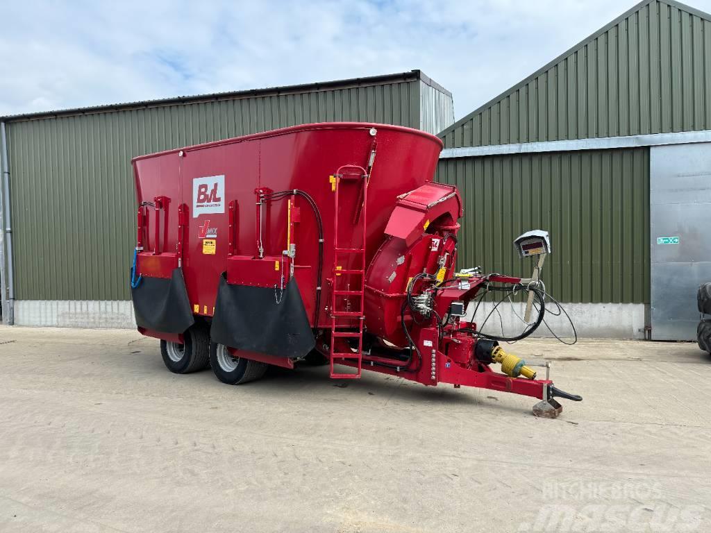 BvL V-Mix plus 30-2s C/w Straw Blower Mengvoedermachines