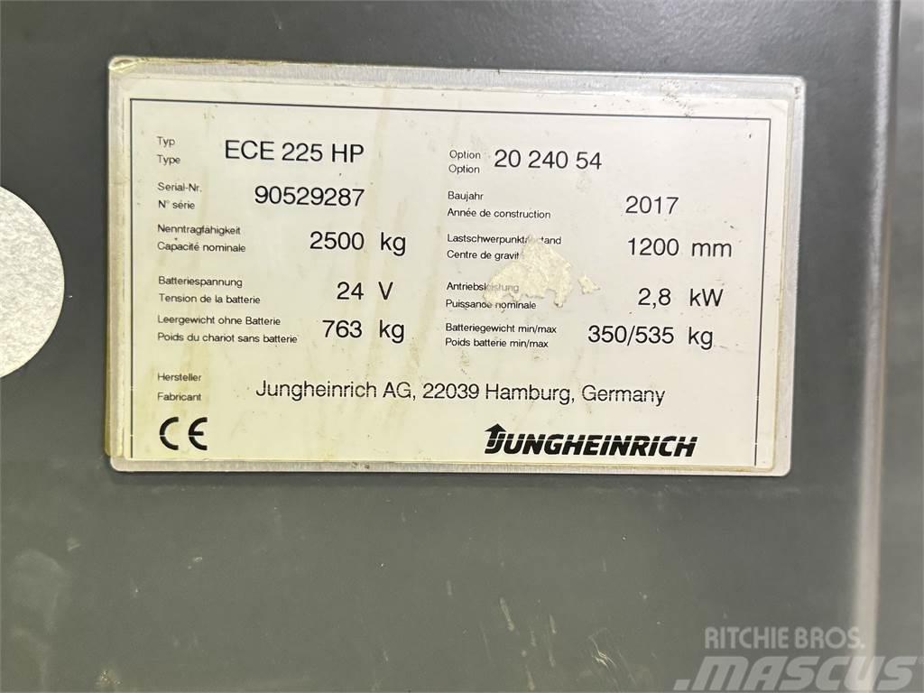 Jungheinrich ECE 225 HEBEPLATTFORM - NUR1.914 STD. - BJ. 2017 - Mini excavators < 7t (Mini diggers)