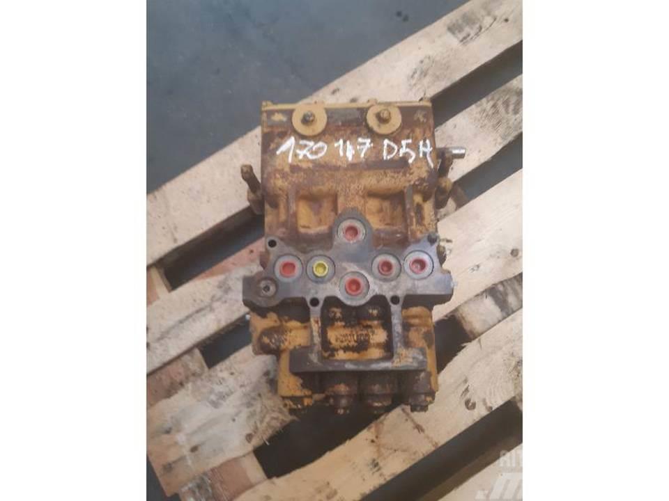 CAT D5H Hydraulics