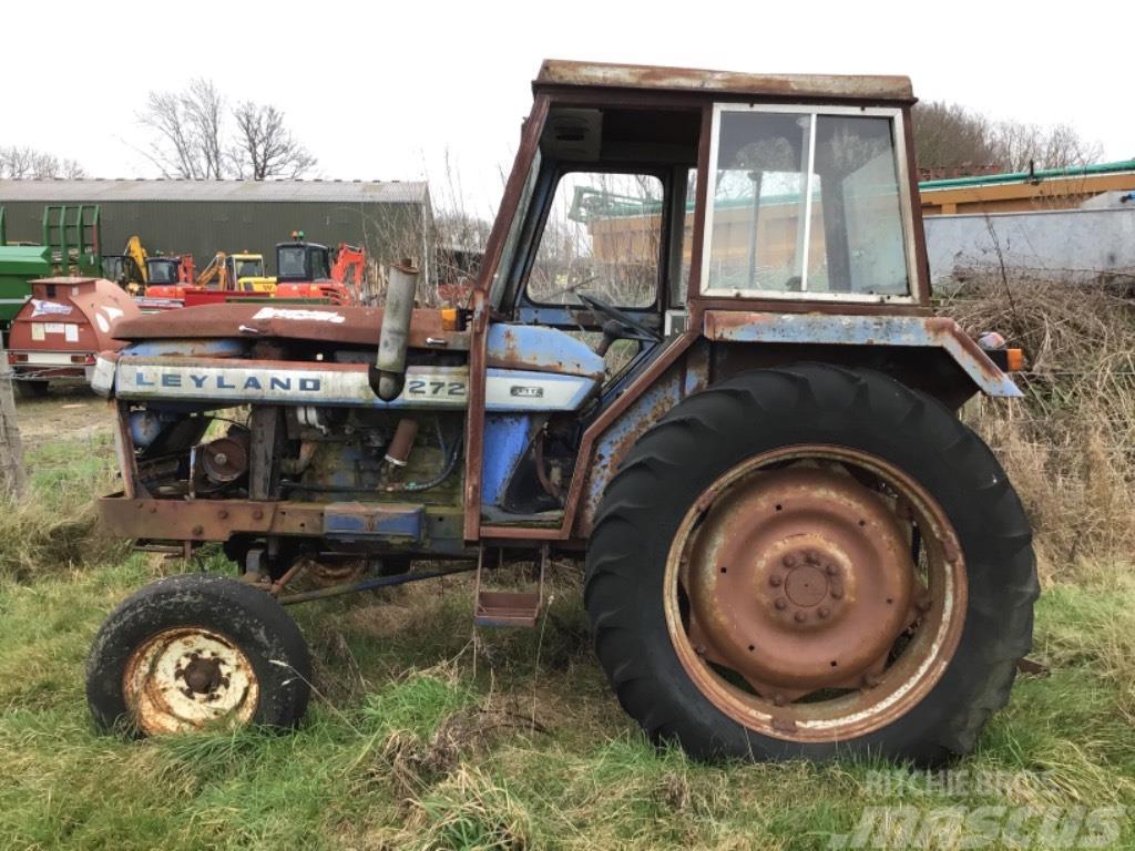 Leyland 272 Tractoren