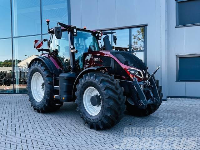 Valtra Q305 DEMO Super Compleet! Tractors