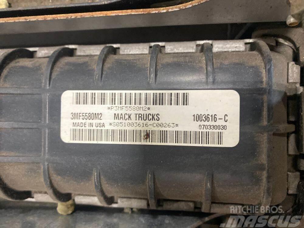 Mack CT/CTP Series Radiators
