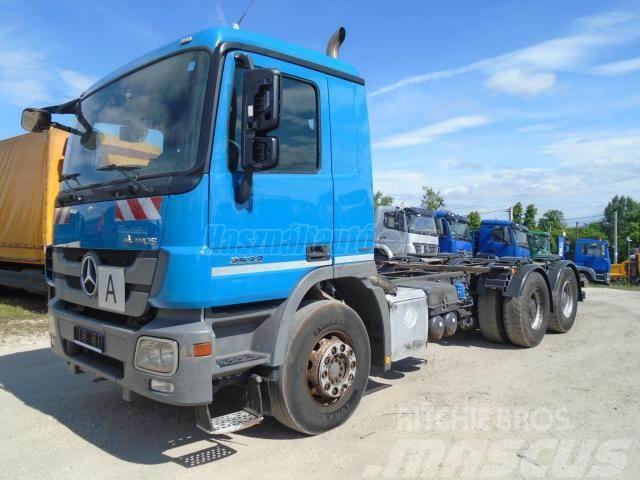 Mercedes-Benz ACTROS 2632 6x4 Euro 5 Chassis met cabine