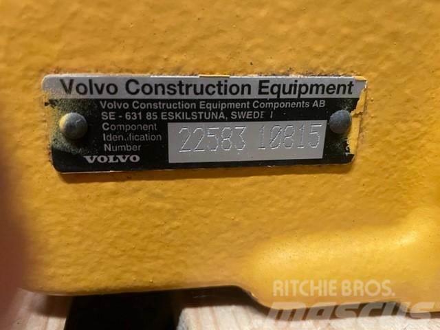 Volvo G990 Transmissie