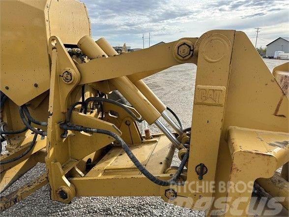 CAT 14M HYDRAULIC FRONT MOTOR GRADER LIFT GROUP Anders