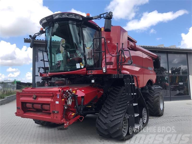Case IH AXIAL-FLOW 8250 Bælter Tracks 4WD Maaidorsmachines