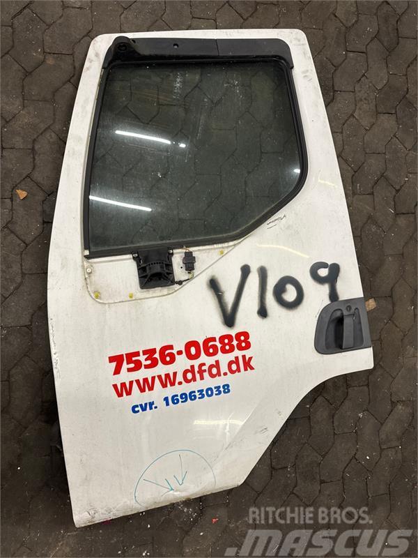 Volvo VOLVO FLE LEFT DOOR 20832731 Overige componenten