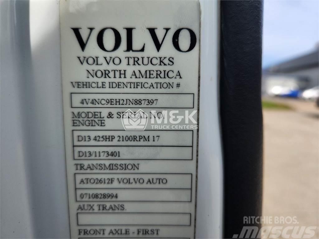 Volvo VNL64T670 Trekkers
