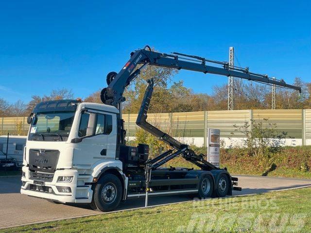 MAN TGS 26.470 6x2 Abrollkipper + Kran Hiab 228-6 Vrachtwagen met containersysteem