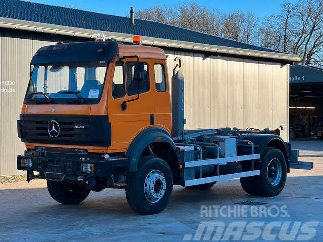 Mercedes-Benz 1824 AK 39 EU2 4x4 Top Zustand !! 66000 Km Vrachtwagen met containersysteem