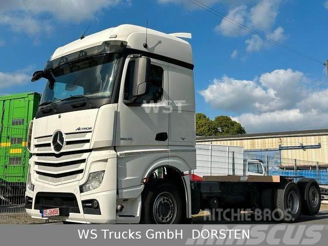 Mercedes-Benz Actros 2542 BL 1 6x2 Fahrgestell 2 Stück Chassis met cabine