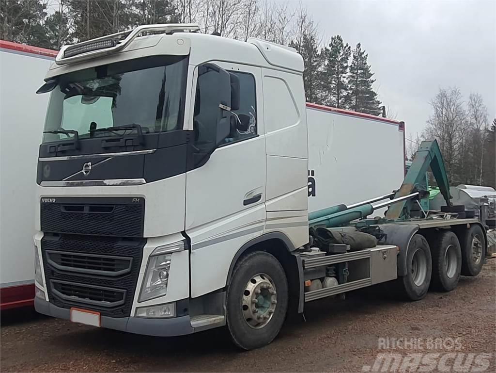 Volvo FH 550 Vrachtwagen met containersysteem