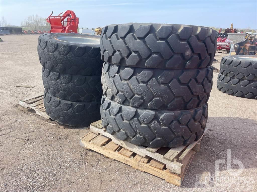  Quantity of (6) 400/75-28 Tyres, wheels and rims