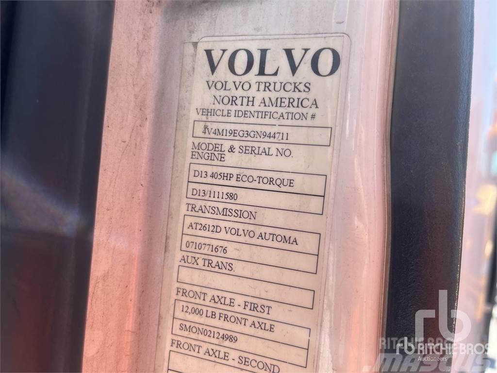 Volvo VNM Trekkers