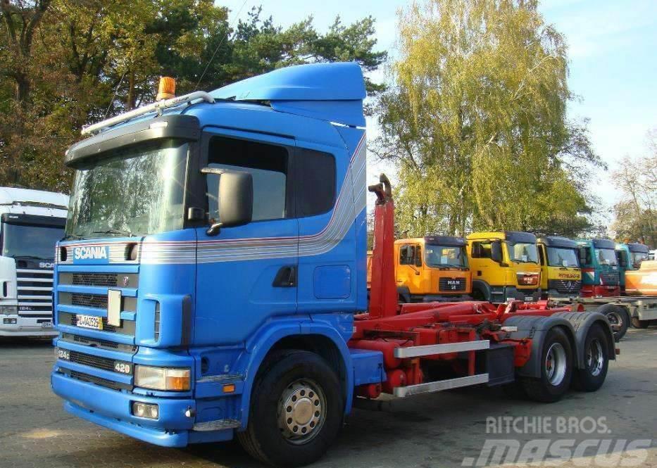 Scania 124G420 6X2 HAKOWIEC Vrachtwagen met containersysteem