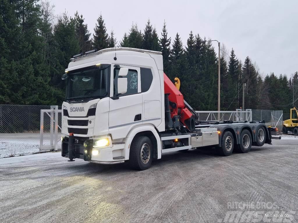 Scania R540 Vrachtwagen met containersysteem