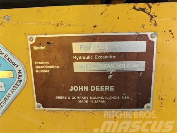 John Deere 225D LC Rupsgraafmachines