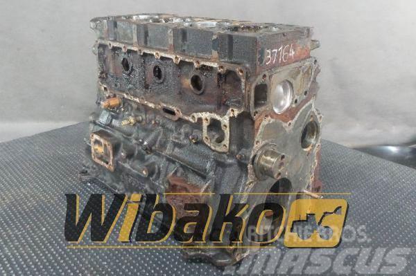 Isuzu Block Engine / Motor Isuzu 4BD1 PTA-24 95D05 Overige componenten