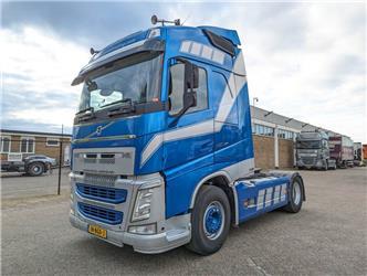 Volvo FH420 4x2 Globetrotter Euro6 - Double Tanks - Side