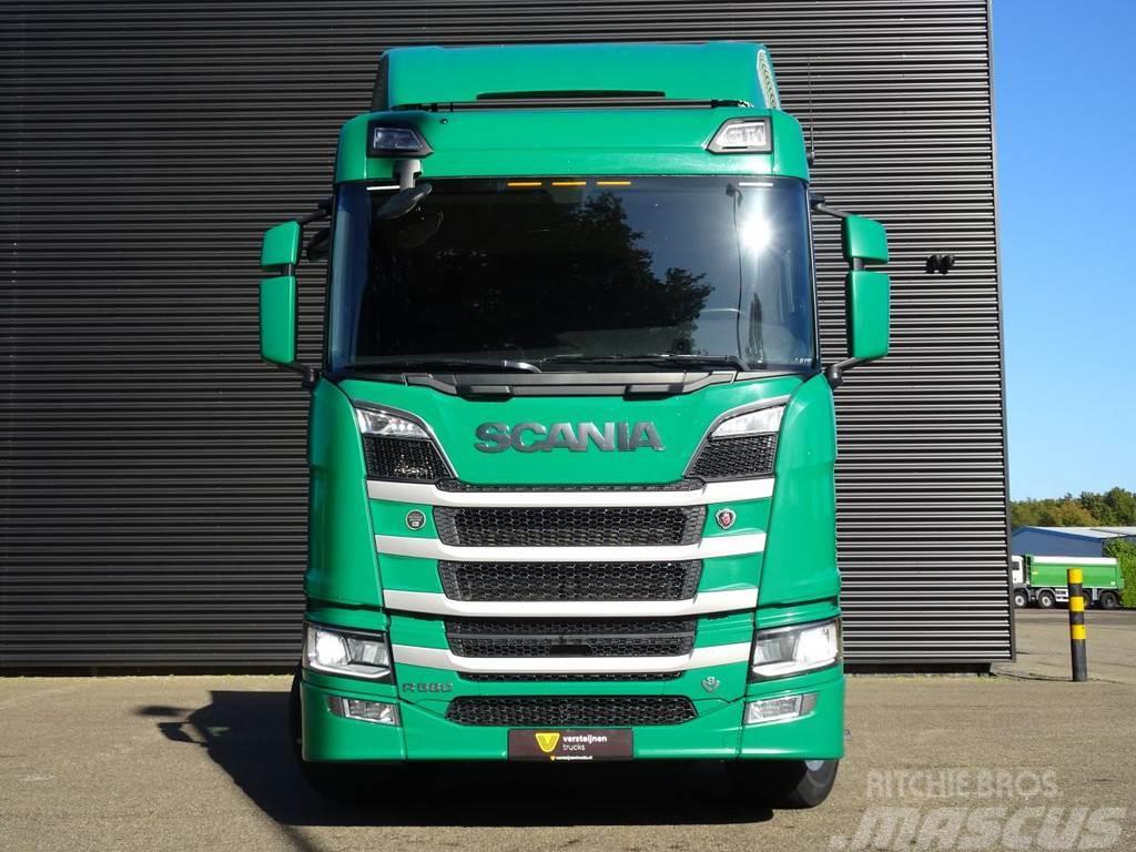 Scania R580 / V8 / 8x4*4 / CHASSIS / 875CM LENGTH Chassis met cabine