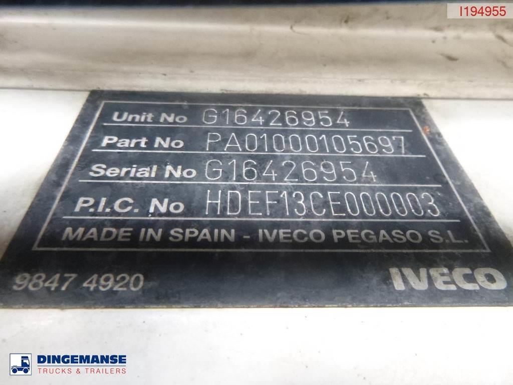 Iveco AT340T45/P 8x4 RHD platform Platte bakwagens