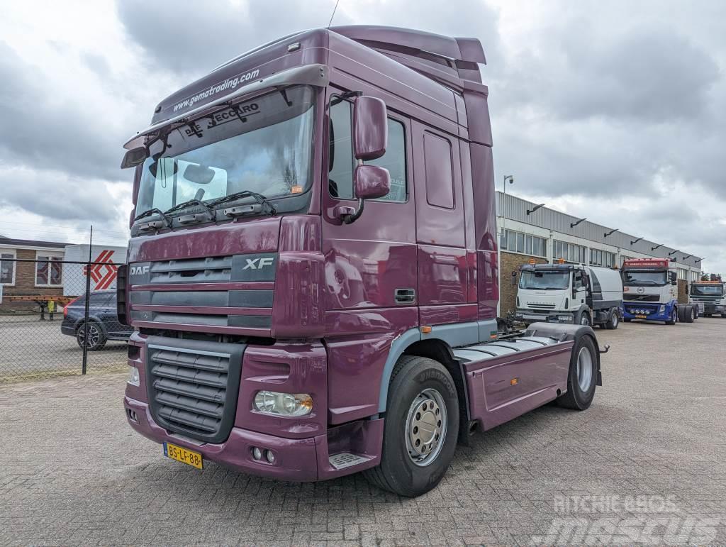 DAF FT XF105.410 4x2 SpaceCab Euro5 - Side Skirts - Sp Trekkers