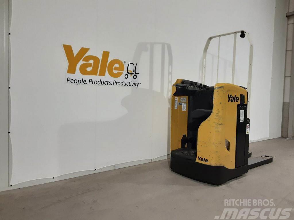 Yale MP20T Pallettruck met meerij platform