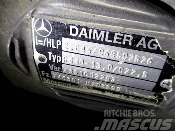 Mercedes-Benz R440-13,0/C22.5 Assen