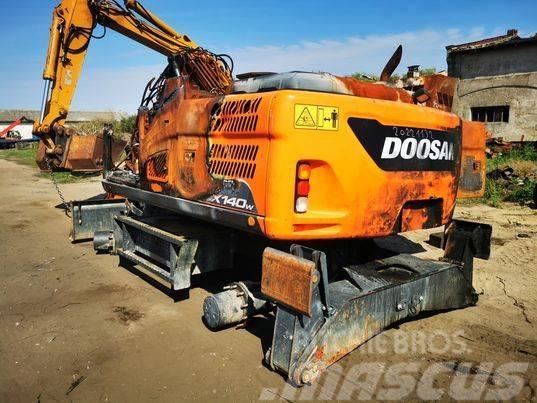 Doosan DX 140W undercarriage Chassis en ophanging