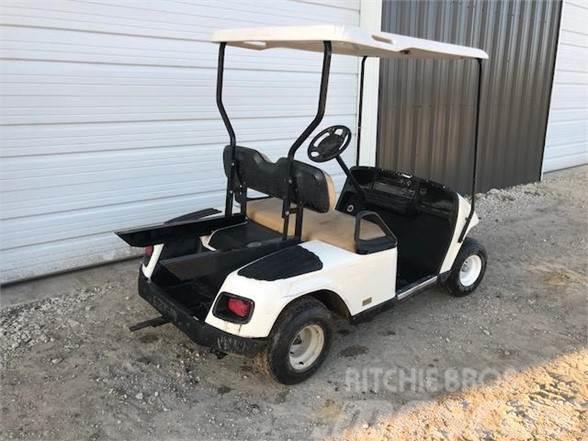 E-Z-GO GOLF CAR Golfkarren / golf carts