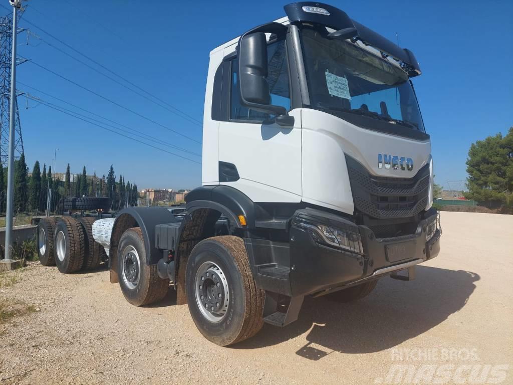 Iveco 8x4 450cv SWAY NUEVO Chassis met cabine