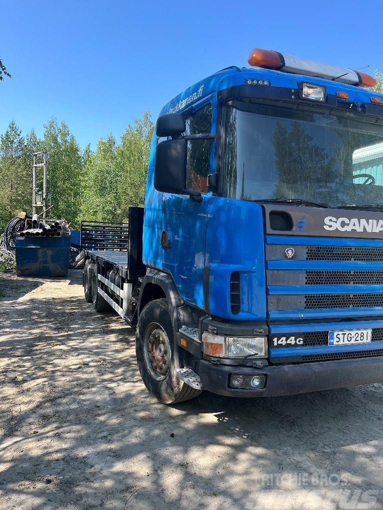 Scania koneenkuljetusauto 144 G Anders