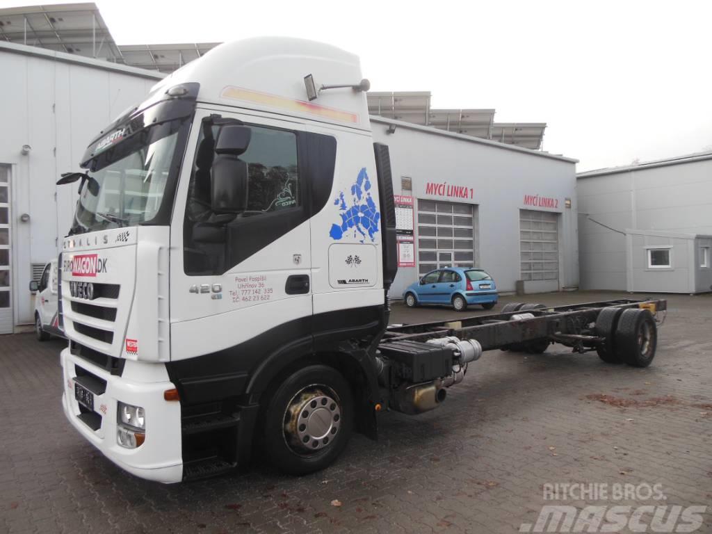 Iveco STRALIS AS190S42 Chassis met cabine