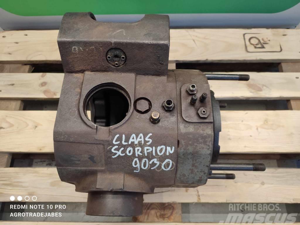 CLAAS Scorpion 9030 case differential Assen