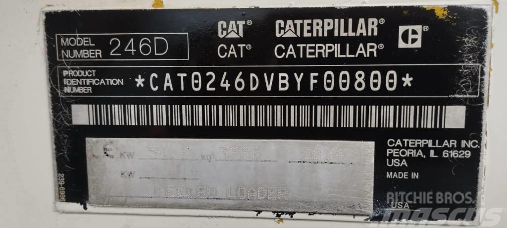 CAT 246 D Schrankladers