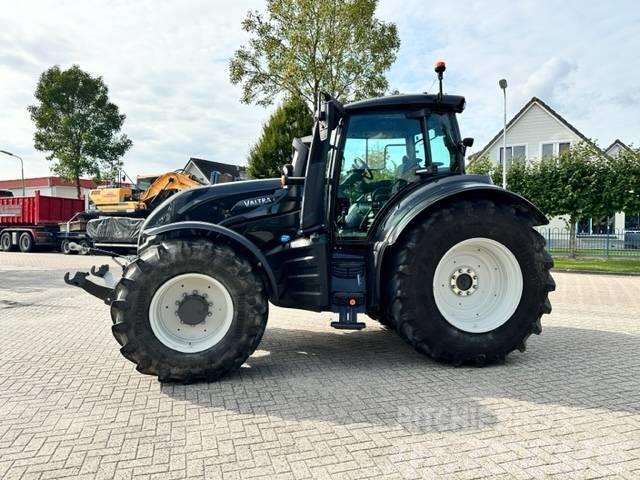 Valtra T235 Direct Smart Touch TWINTRAC! 745 HOURS Tractoren