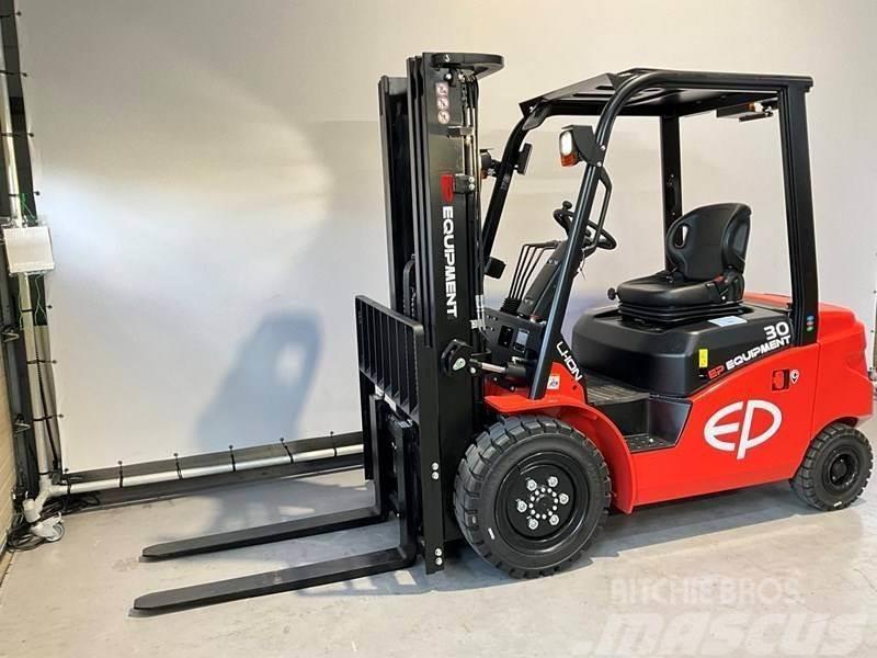 EP EFL303-B met een hefhoogte van 4,8 meter Elektrische heftrucks