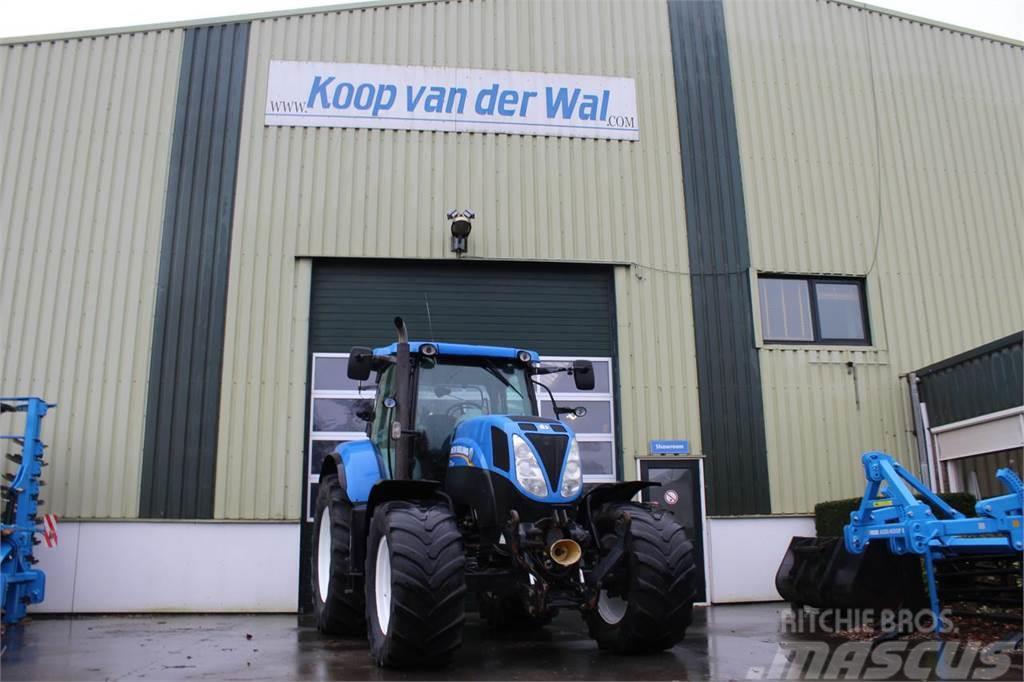 New Holland T7.200 Tractoren