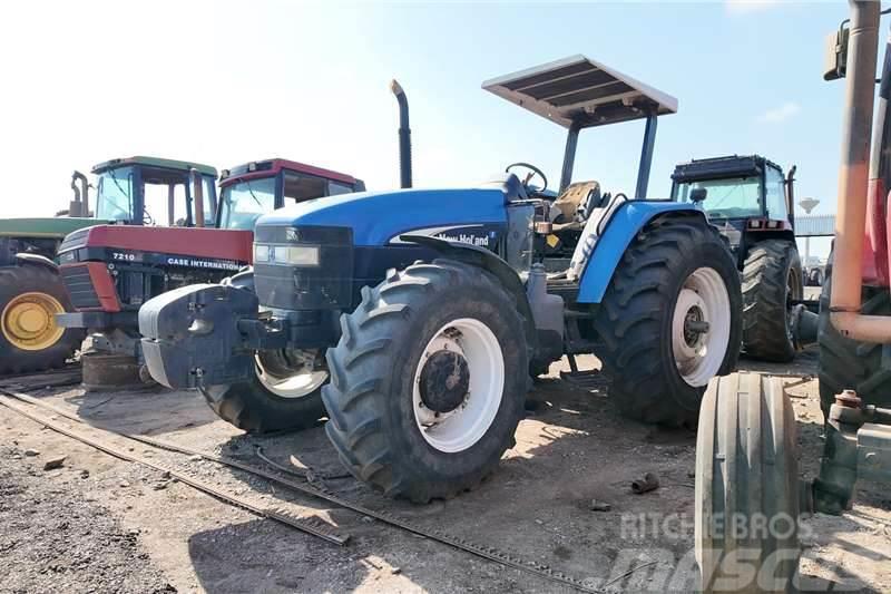 New Holland TM150Â TractorÂ Now stripping for spar Tractoren