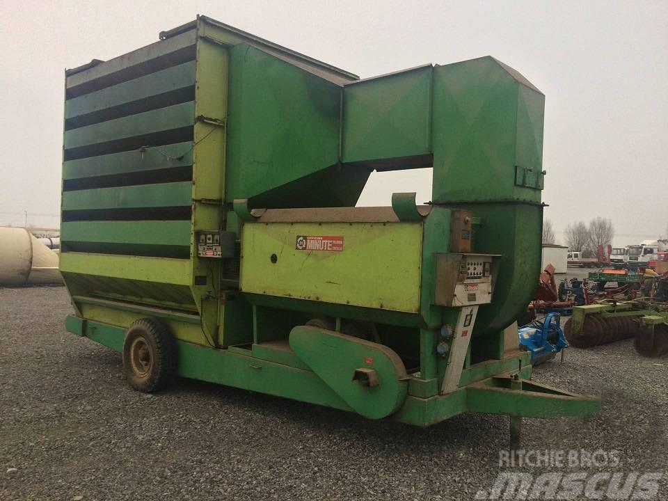  Strahl  700 Anders