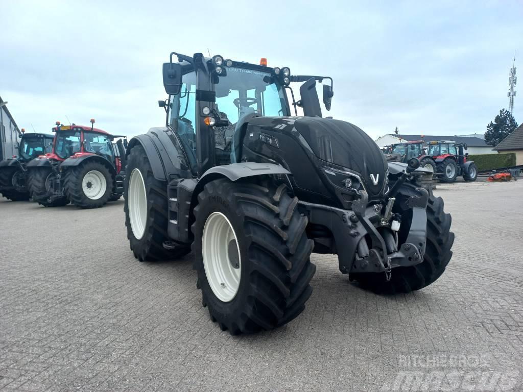 Valtra T174 Direct Smart Touch, 562 hours! Tractoren