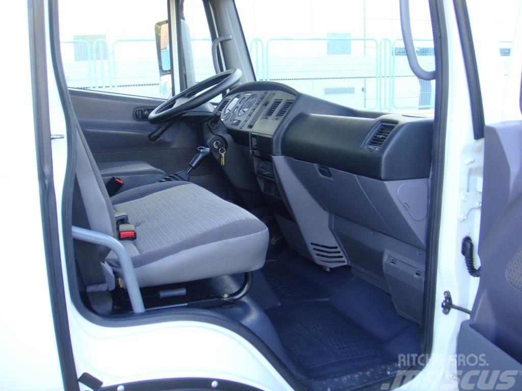 Nissan ATLEON 56.15 EN CHASIS Chassis met cabine
