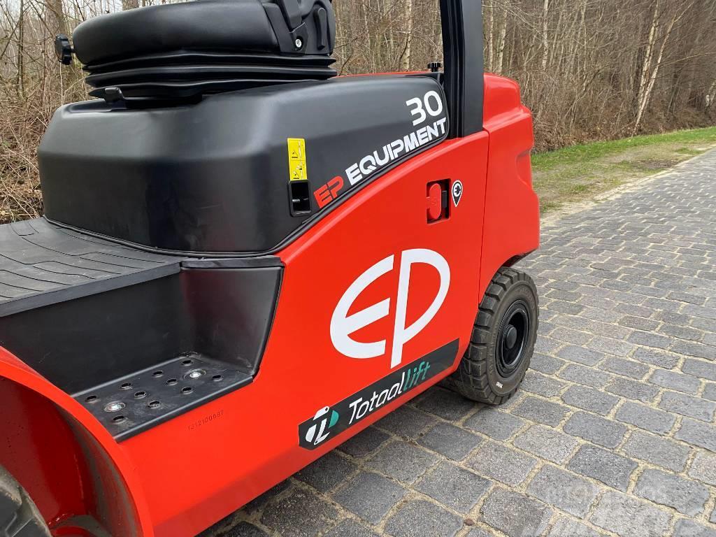 EP EFL303-B 3000KG TRIPLEX 4800MM MAST Elektrische heftrucks