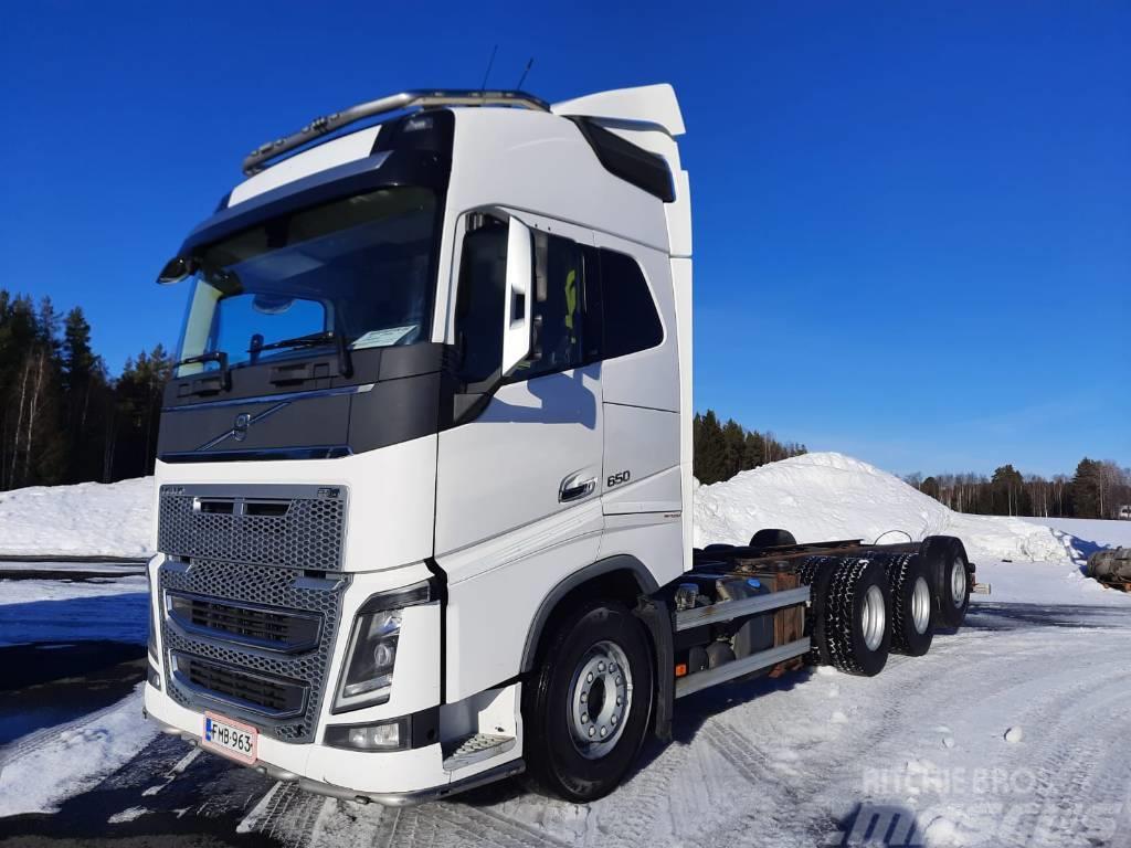 Volvo FH 16 Chassis met cabine
