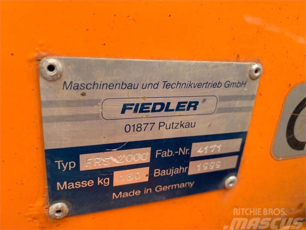 Fiedler Schneepflug FRS 2000 Overige terreinbeheermachines