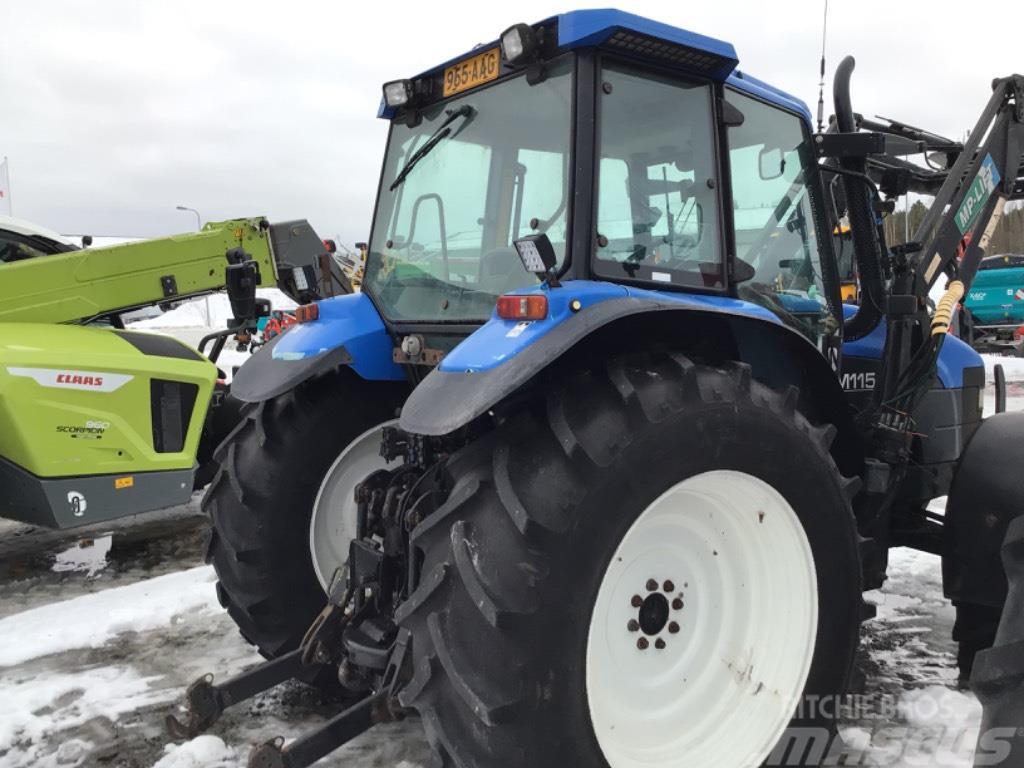 New Holland TM 115 Tractoren