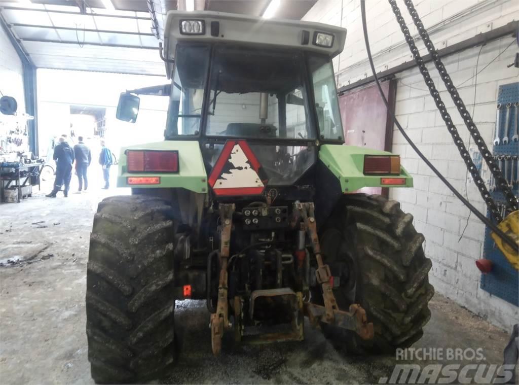 Deutz-Fahr Agrostar 6.11 Tractoren