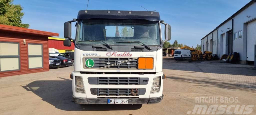 Volvo FM 12 Vrachtwagen met containersysteem