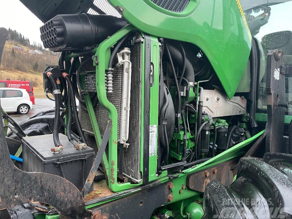 John Deere 7530 Premium Tractoren